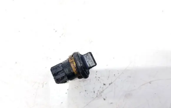 Audi A4 S4 B5 8D Coolant temperature sensor 357919501a