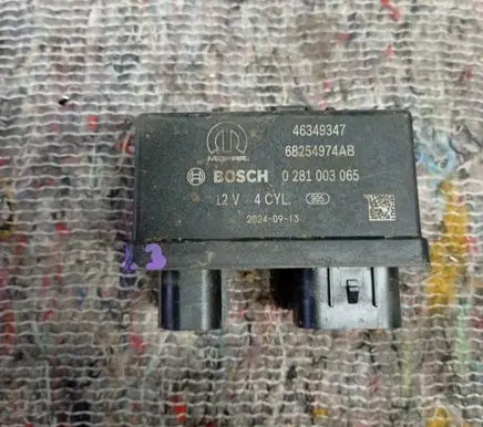 Fiat Ducato Glow plug pre-heat relay 46349347 0281003065 68254974AB