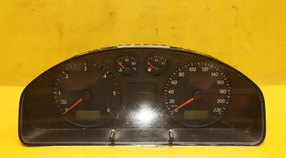 Volkswagen Transporter - Caravelle T5 Speedometer (instrument cluster)