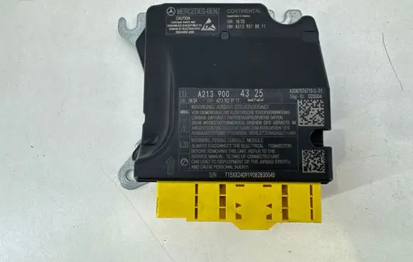 Mercedes-Benz CLS C257 Airbag control unit/module A2139004325