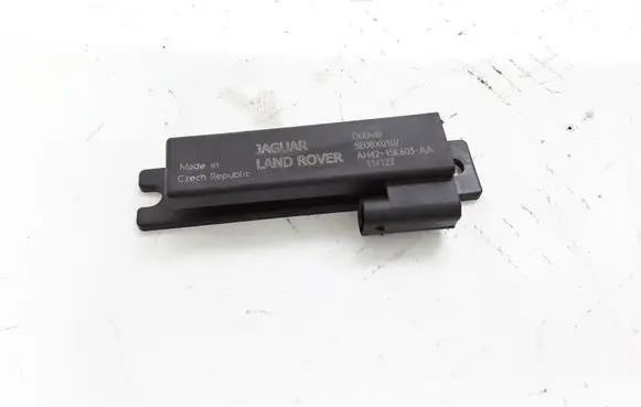 Land Rover Discovery 4 - LR4 Antenna control unit AH4215K603AA 5E08X0107