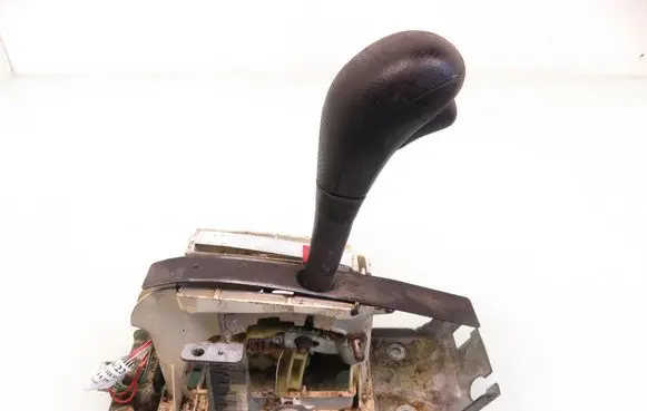 Jeep Cherokee Gear shifter/selector P52104312AD