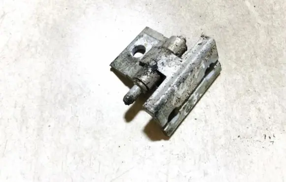 Volvo XC90 Rear door lower hinge