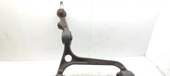Mercedes-Benz E W211 Front lower control arm/wishbone A2113332302