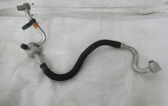 Ford C-MAX II Air conditioning (A/C) pipe/hose H1F1-19N602-AA