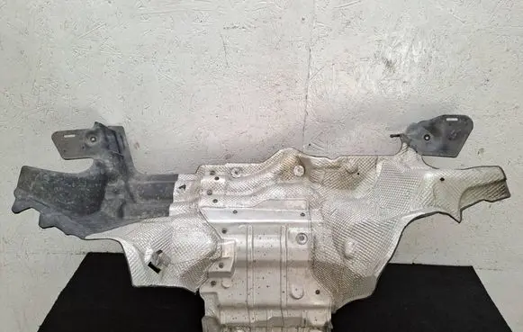 Mercedes-Benz CLA C117 X117 W117 Heat shield in engine bay A2465201323