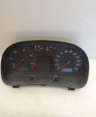 Volkswagen Golf IV Speedometer (instrument cluster) 1J0919861B