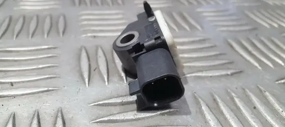 Volvo XC70 Airbag deployment crash/impact sensor 31264395