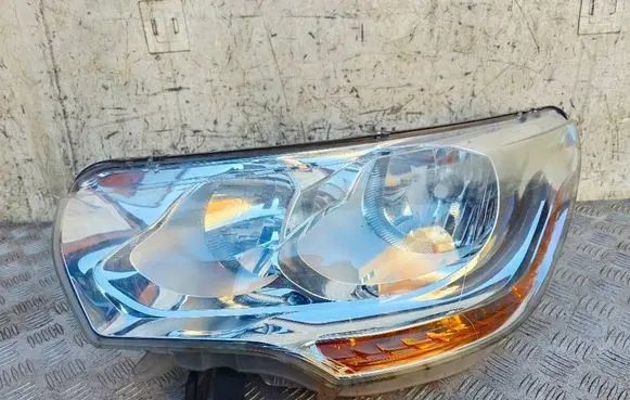Citroen C4 II Headlight/headlamp 9687308380 46430748 46430711