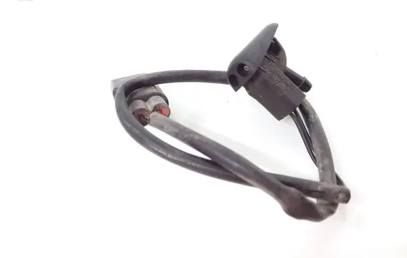 Ford Mondeo Mk III Windshield washer spray nozzle 2S7117666