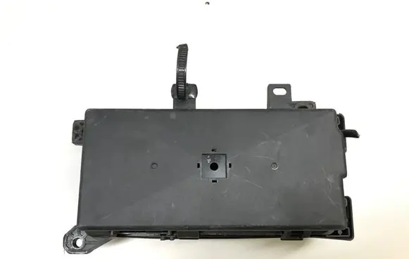 KIA Sorento Fuse box set 911603E070 050527304 K4766