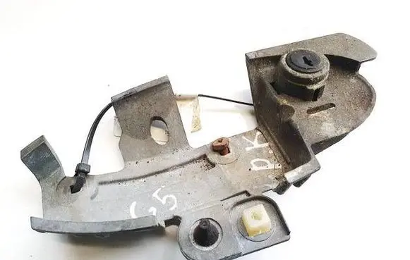 Citroen C5 Front door lock (next to the handle) 9638398380