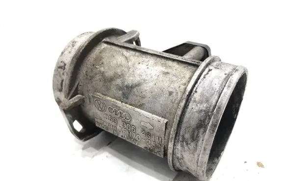 Volkswagen PASSAT B5.5 Mass air flow meter 059906461M