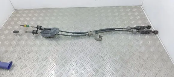 Toyota Corolla E160 E170 Gear shift cable linkage 112102127