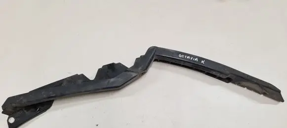 Skoda Octavia Mk2 (1Z) Front bumper mounting bracket 1Z0807183