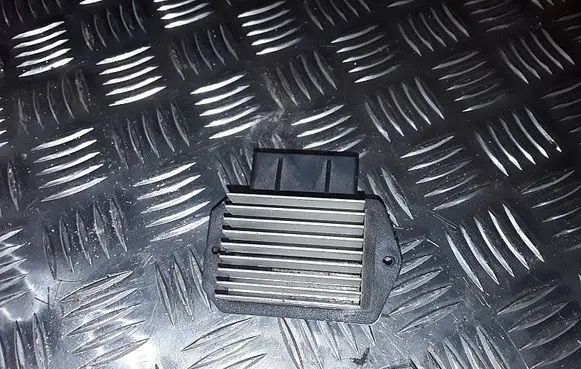 Heater blower motor/fan resistor