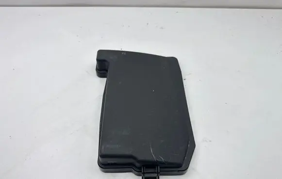Toyota Prius (XW30) Fuse box cover 8266247150