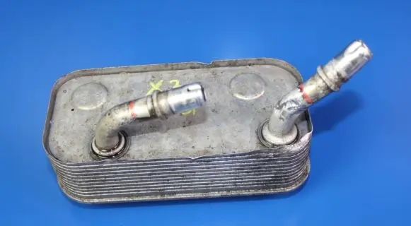 BMW X3 E83 Engine oil radiator 