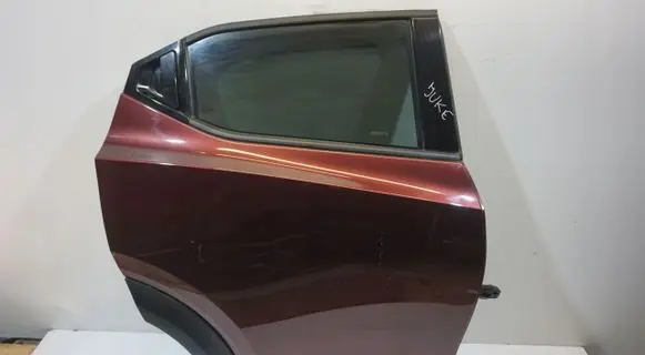 Nissan Juke II F16 Rear door 