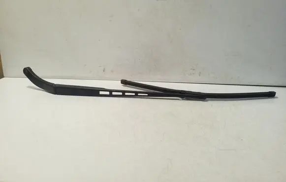 Audi A6 S6 C6 4F Front wiper blade arm 4F2955409