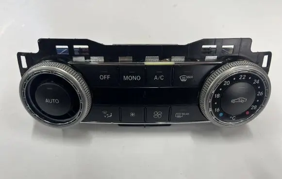 Mercedes-Benz C W204 Climate control unit A2048304190 HW2109 370901