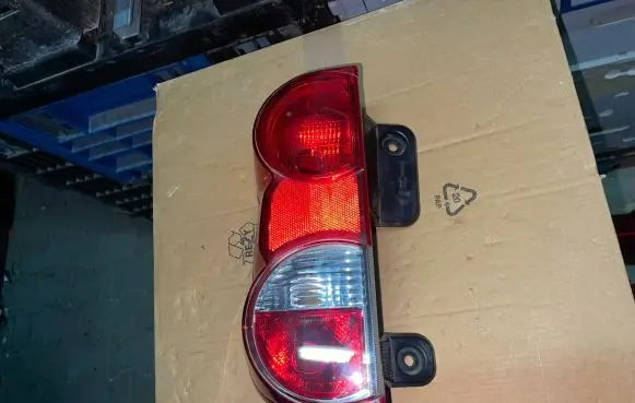 Nissan NV200 Rear/tail lights 90007766
