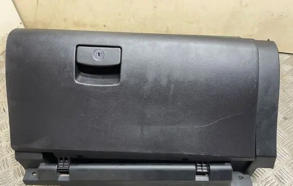 Subaru Legacy Glove box set 66208AL00A