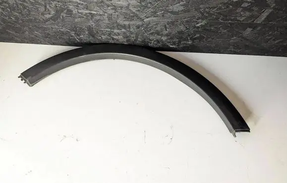 Ford Kuga I Rear arch trim 8V41S286D03AB