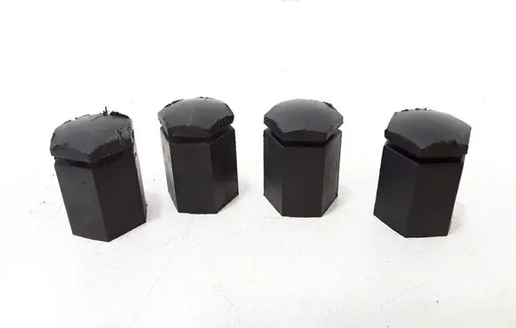 Opel Astra G Wheel nut cap/cover 