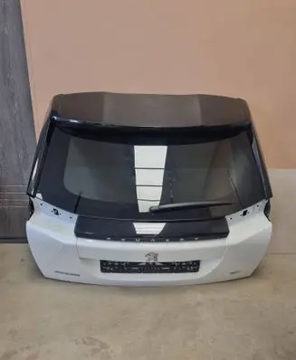 Peugeot 2008 II Tailgate/trunk/boot lid 