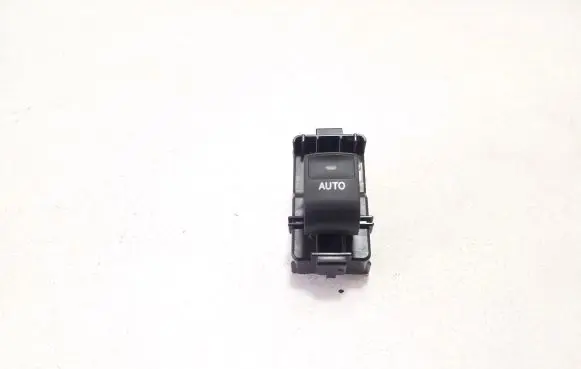 Lexus CT 200H Electric window control switch 192801