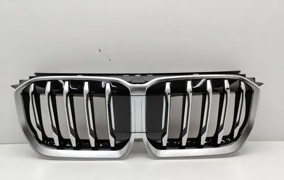 BMW X1 U11 Front bumper upper radiator grill 9883426