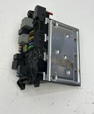 Mercedes-Benz E W211 SAM control unit 2115453801