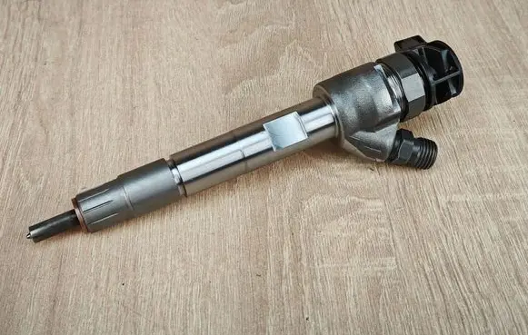 BMW 4 G22 G23 G24 G26 Fuel injector 8579236