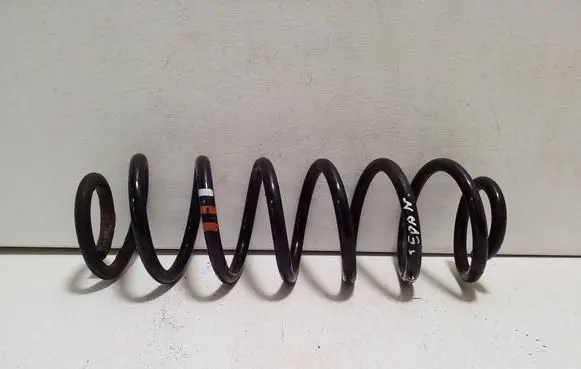 Skoda Superb B6 (3T) Rear coil spring 