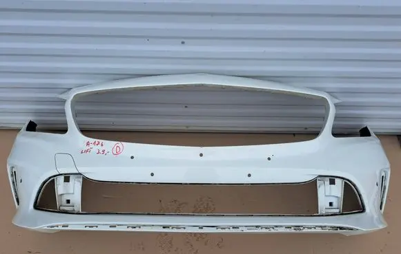 Mercedes-Benz A W176 Front bumper A1768853625