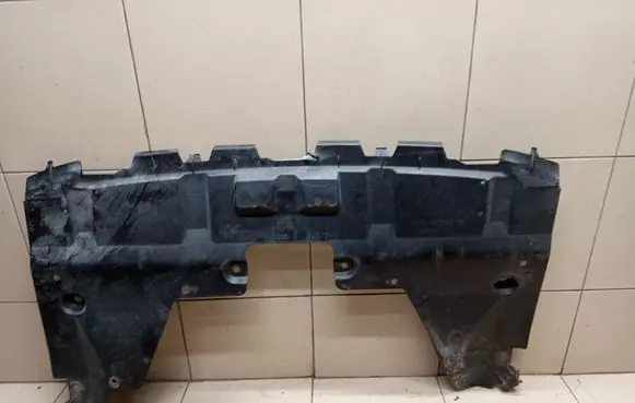Subaru Legacy Engine splash shield/under tray 56440AJ031