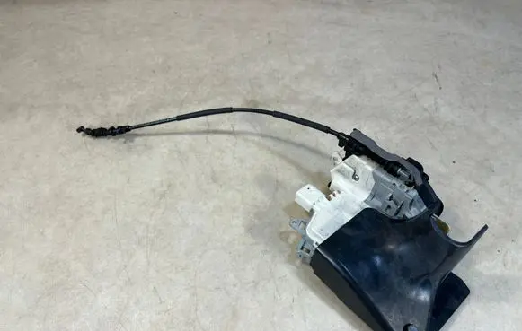 Porsche 911 991 Front door lock 8J2837016c