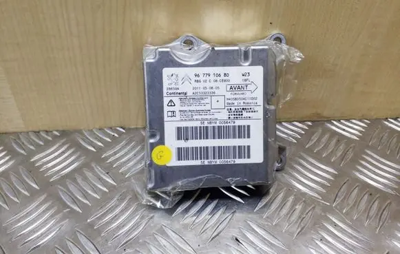 Peugeot 508 Airbag control unit/module 9677910680