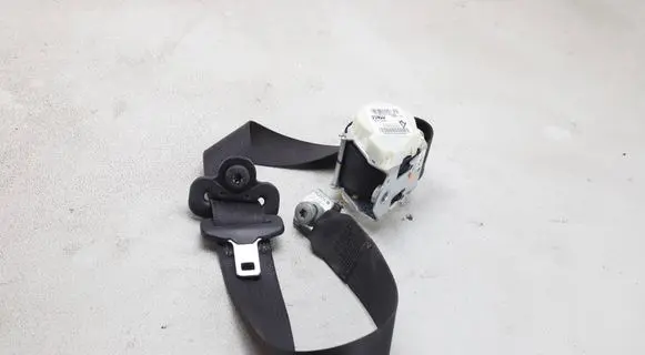Dodge RAM 1500 DS Rear seatbelt P5KP981X9AC 482162R TR43346N4412