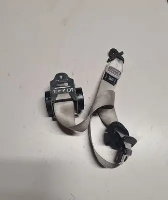 BMW 5 GT F07 Front seatbelt 610126200B 610126200