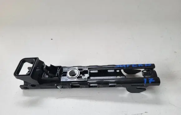 Skoda Superb B8 (3V) Seat belt height adjuster 4M0857819