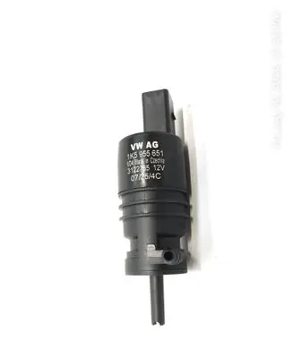 Audi A5 Windscreen/windshield washer pump 1K5955651