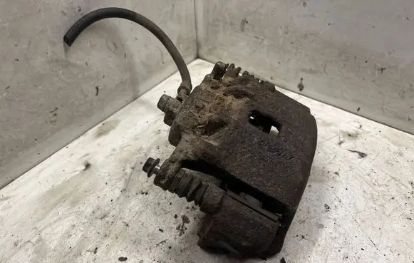 Honda Civic Front brake caliper