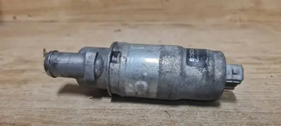 Volvo 850 Idle control valve (regulator) 0280140528 3517378
