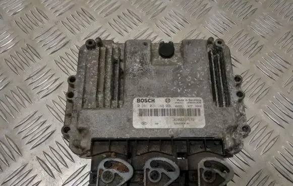 Renault Laguna II Engine control unit/module 0281011148 8200311539