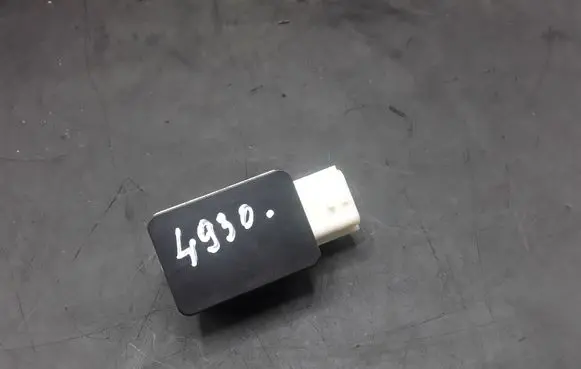 Renault Scenic III - Grand scenic III Airbag deployment crash/impact sensor 610714201F 988800002R 1801367