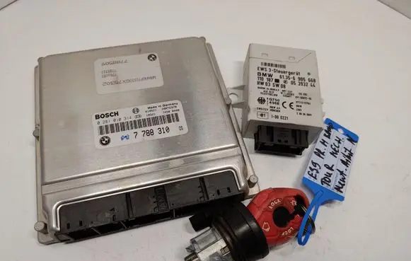 BMW 5 E39 Engine ECU kit and lock set 7788310 13617788310 0281010314