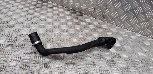 Audi 80 90 S2 B4 Breather hose/pipe 028103491G