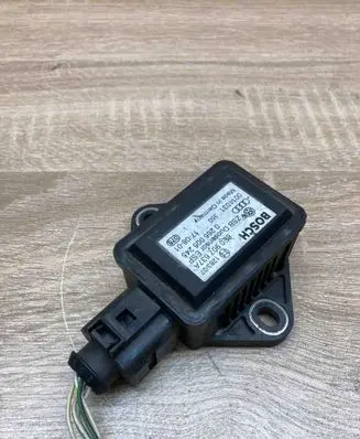 Audi A4 S4 B6 8E 8H ESP acceleration yaw rate sensor 8E0907637A 0265005245